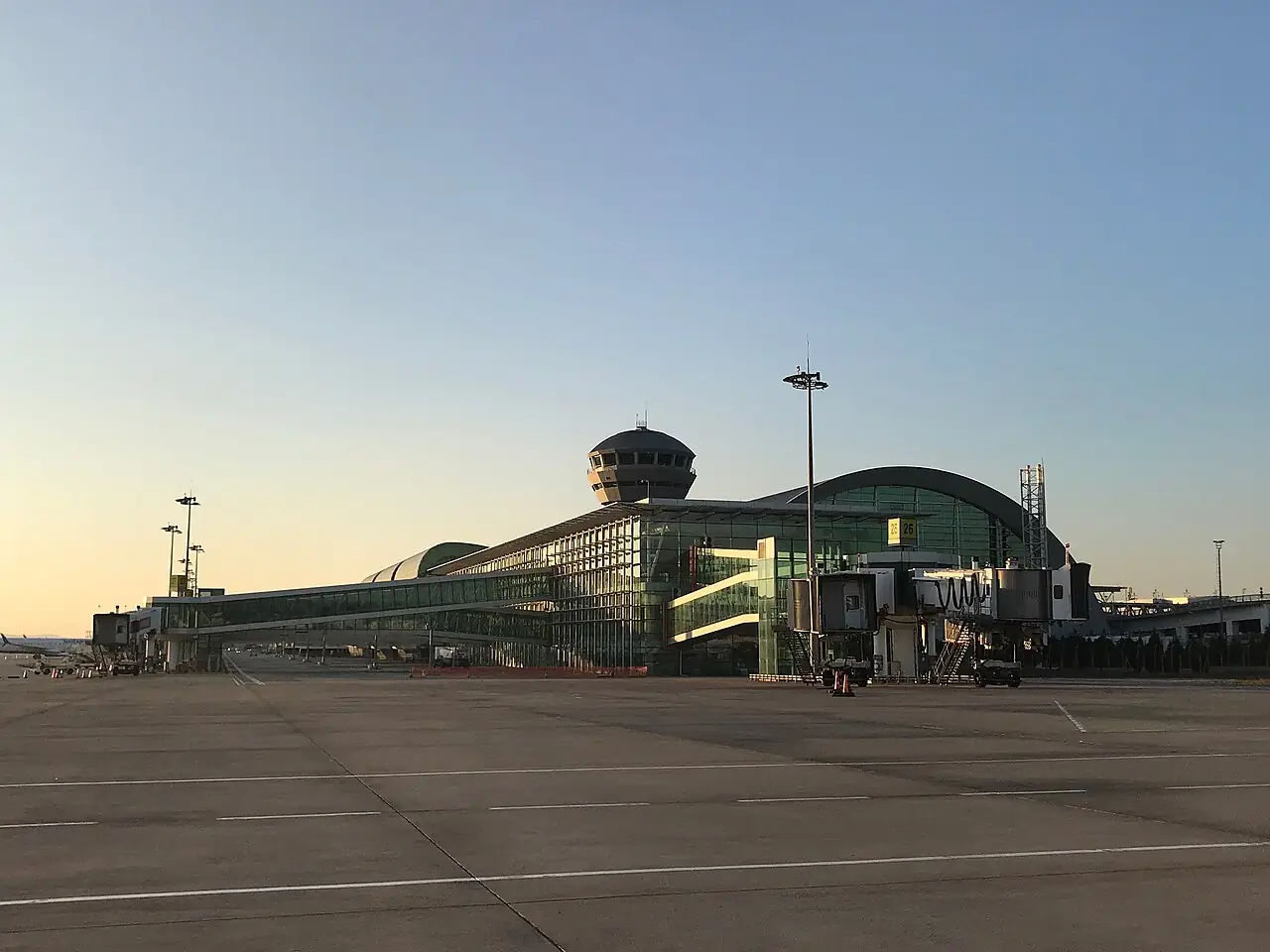 International terminal at İzmir Adnan Menderes Airport